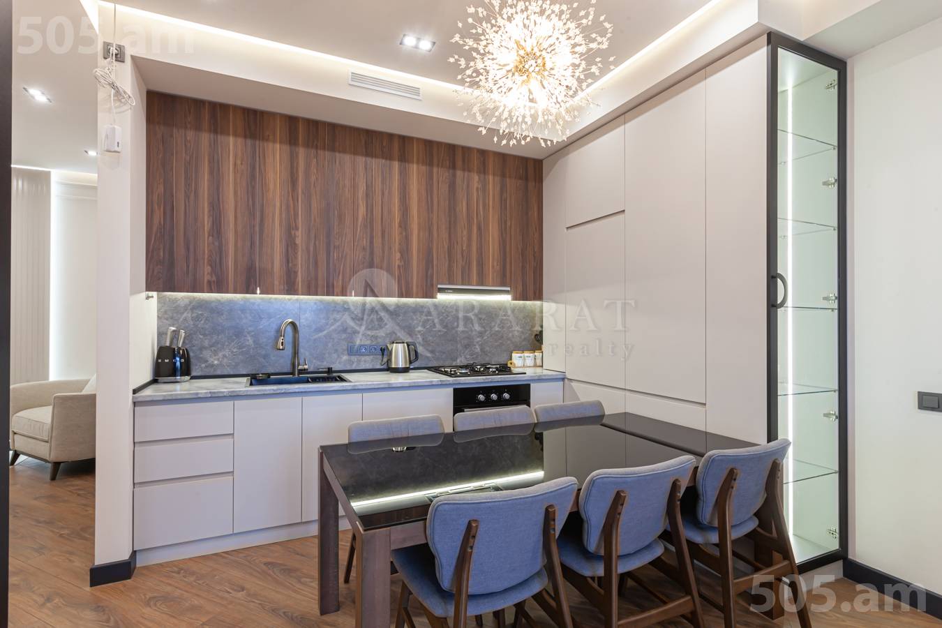 3 սենյականոց բնակարան  Լվովյան փող, Նոր Նորք Երևան, 152216