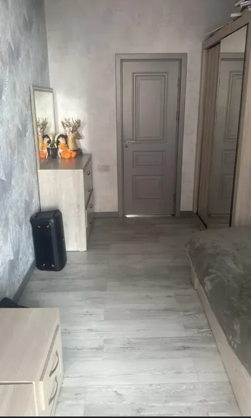 3 bedroom apartment for rent Khanjyan St, Center Yerevan, 161810