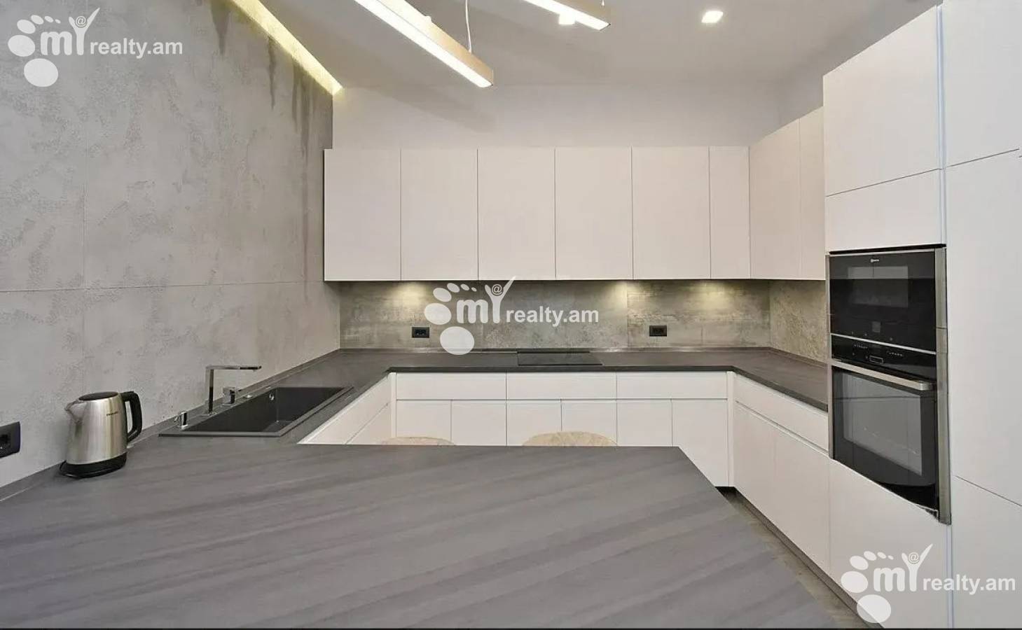 2 bedroom apartment for sale Isahakyan St, Center Yerevan, 156284