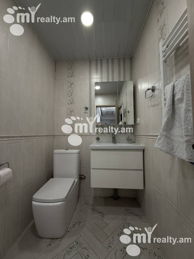 3 bedroom apartment for sale خیابان و. واقارشیان, عربگیر ایروان, 161082