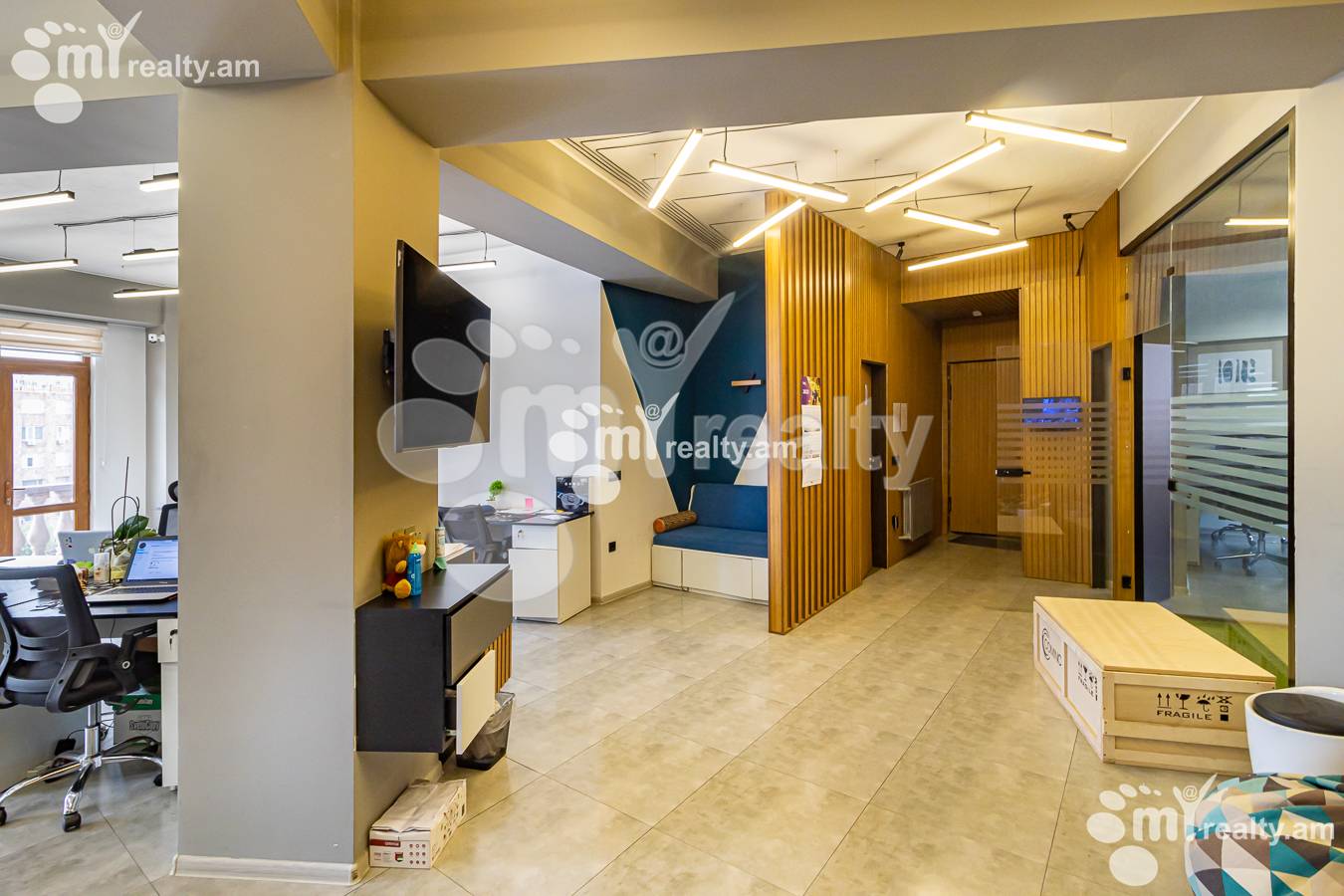 Կոմերցիոն տարածք վարձով Ադոնց փող, Արաբկիր Երևան, 136532