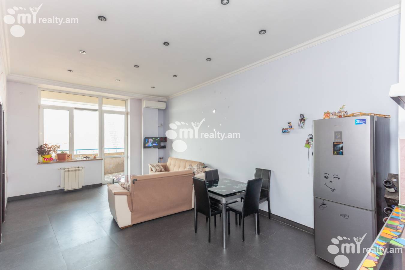 3 bedroom apartment for sale Dzorap St, Center Yerevan, 154223
