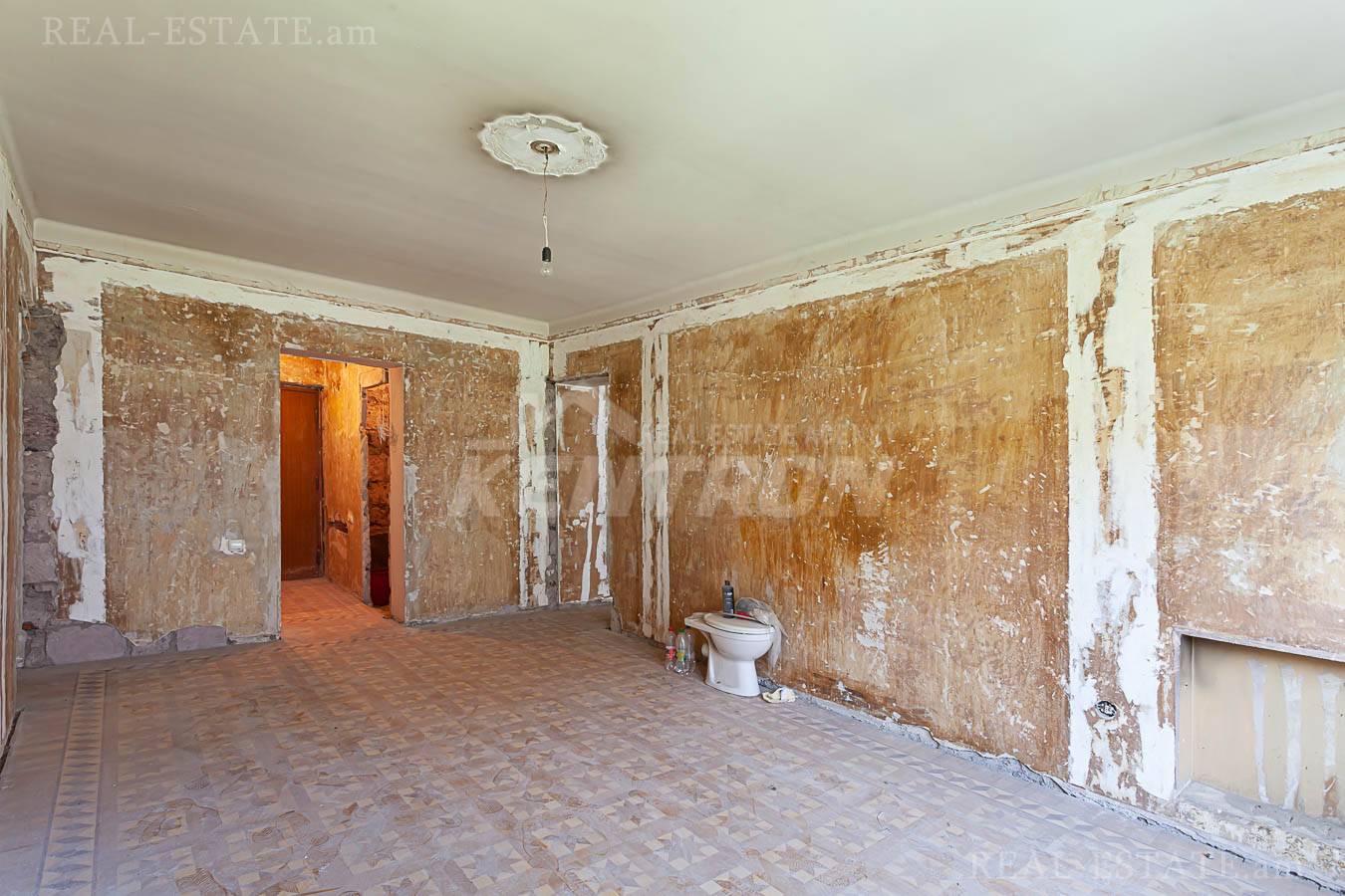 2 bedroom apartment for sale Heratsi St, Center Yerevan, 153132