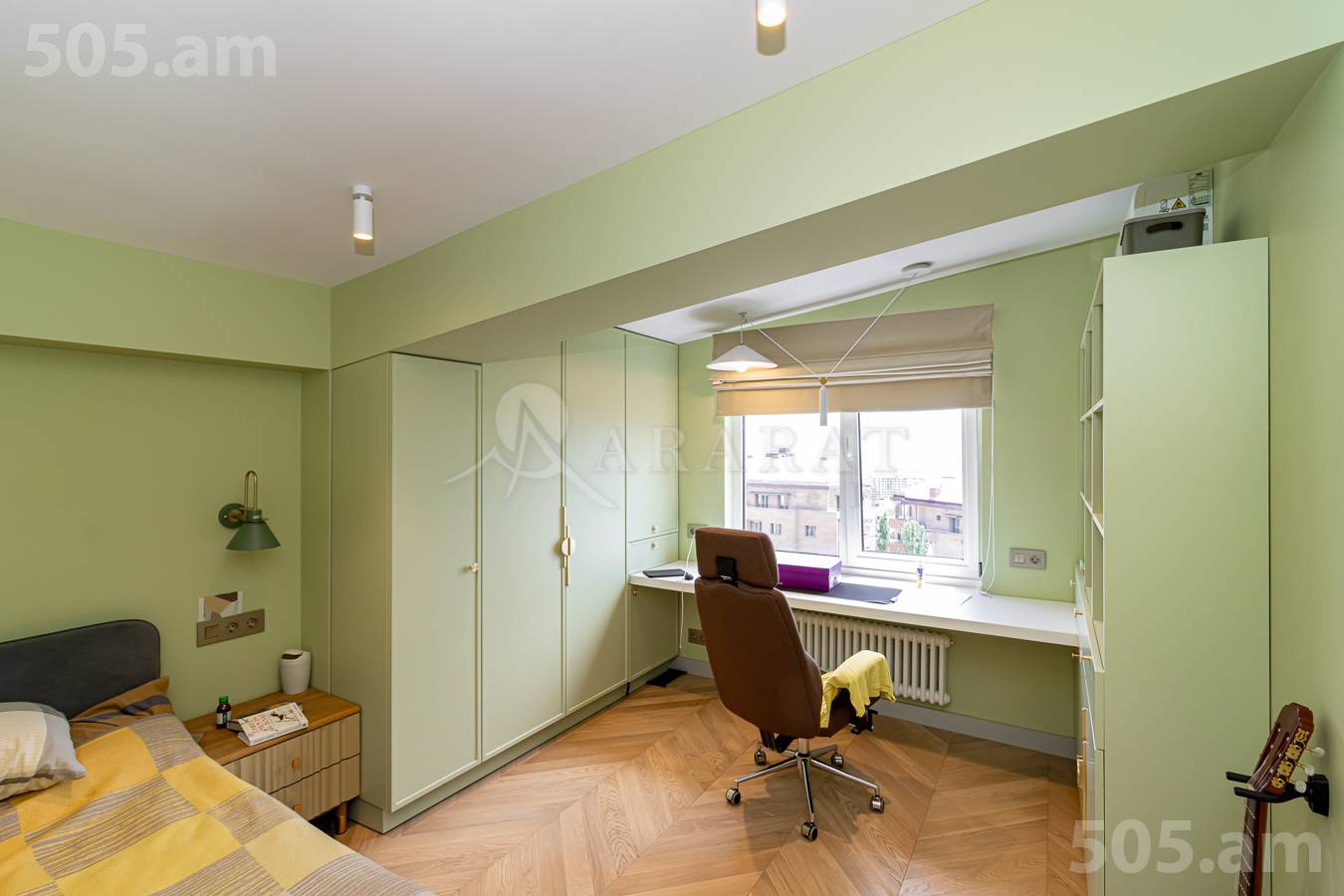 4 bedroom apartment for sale Antarayin St, Center Yerevan, 149367