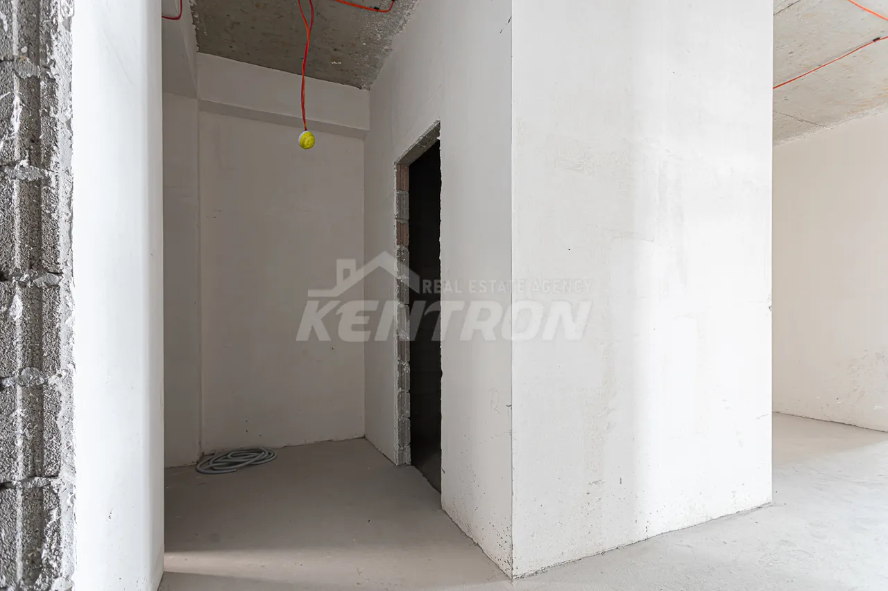 3 bedroom apartment for sale Antarayin, Rue Leonid Azgaldyan, Center Yerevan, 157855