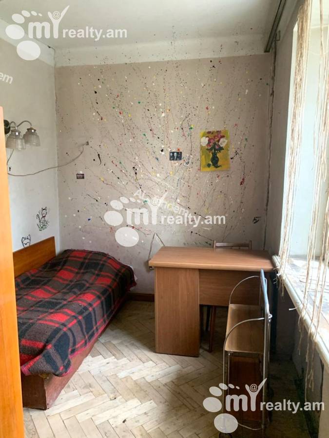 4 bedroom apartment for sale Aygedzor St, Arabkir Yerevan, 147779