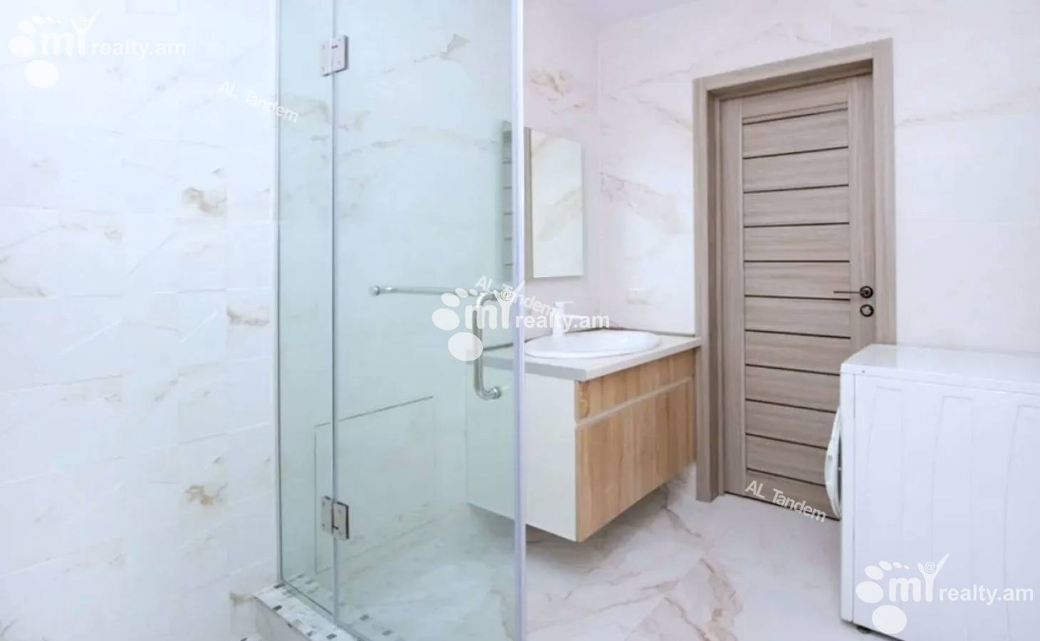 Снять 3 комнатную квартиру Екмалян ул, Центр Ереван, 152657