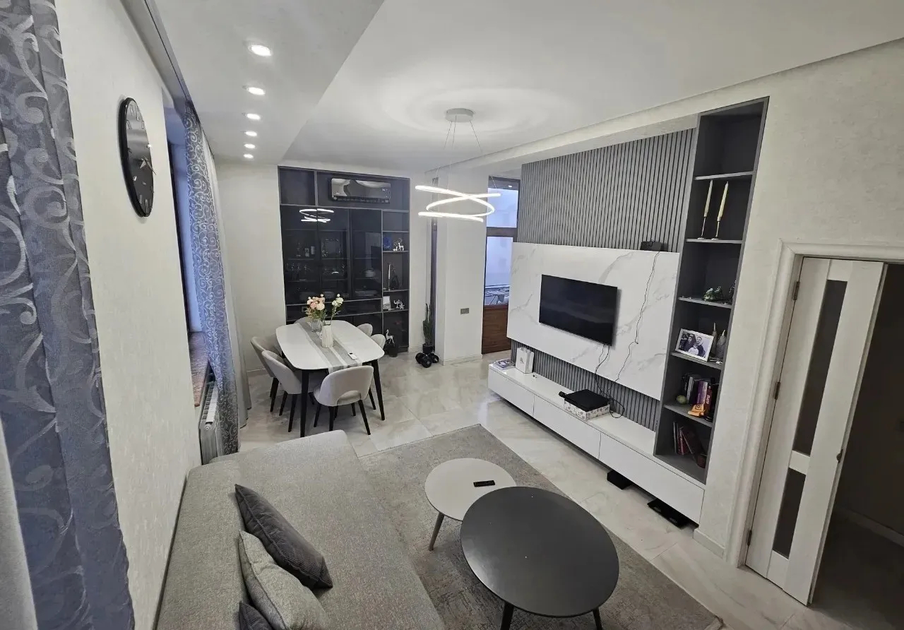 Купить 3 комнатную квартиру Арменак Арменакян ул, Норк-Мараш Ереван, 159716