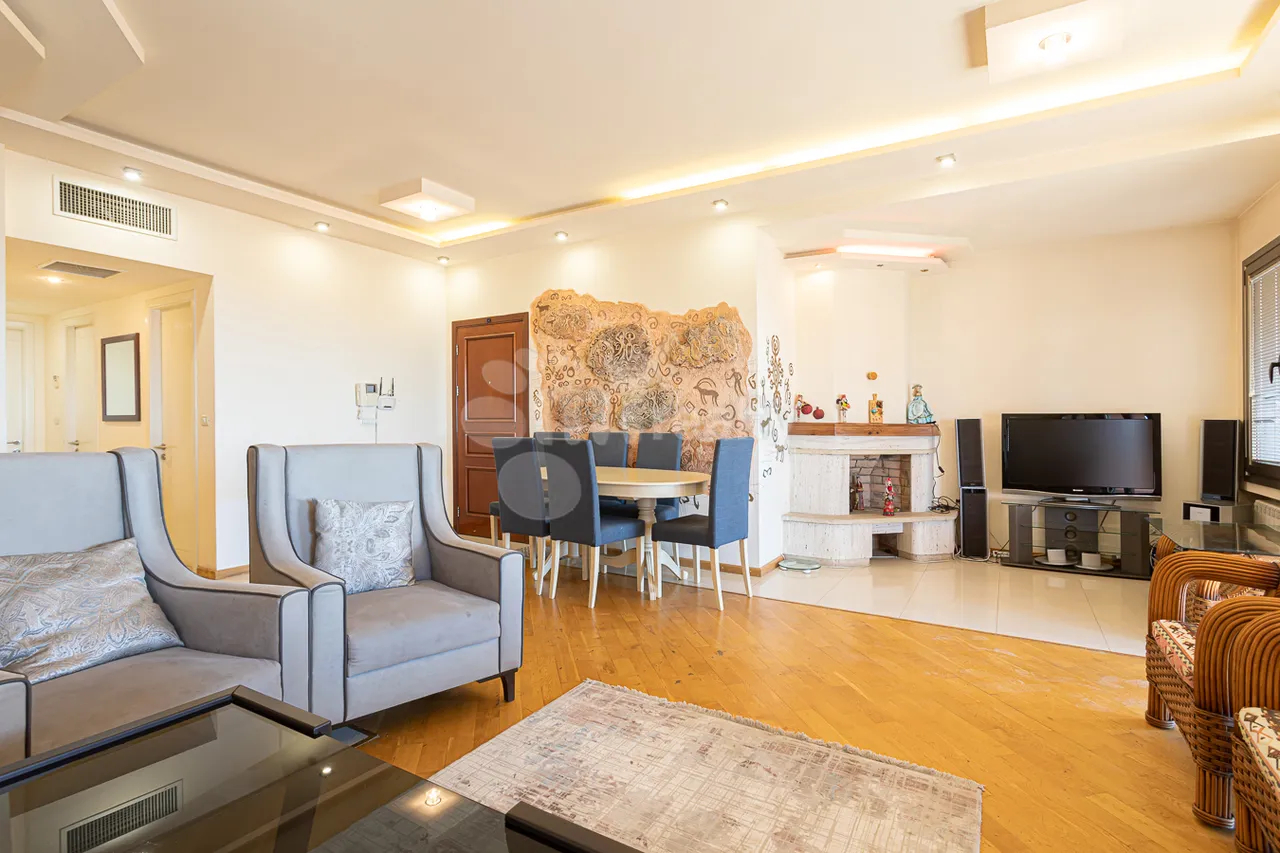 3 bedroom apartment for rent Antarayin St, Center Yerevan, 159001