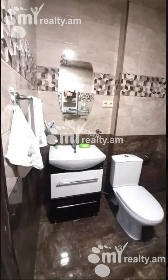3 bedroom apartment for sale خیابان فوچیک, آچاپنیاک ایروان, 142910
