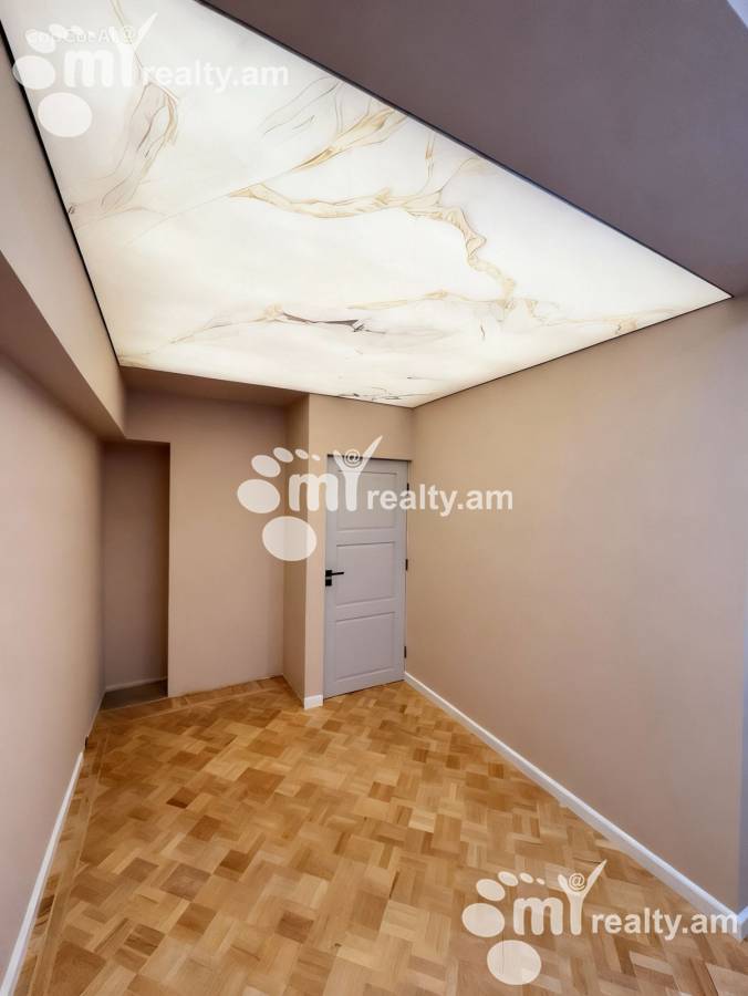 Купить 2 комнатную квартиру М.Хоренаци ул, Центр Ереван, 159277