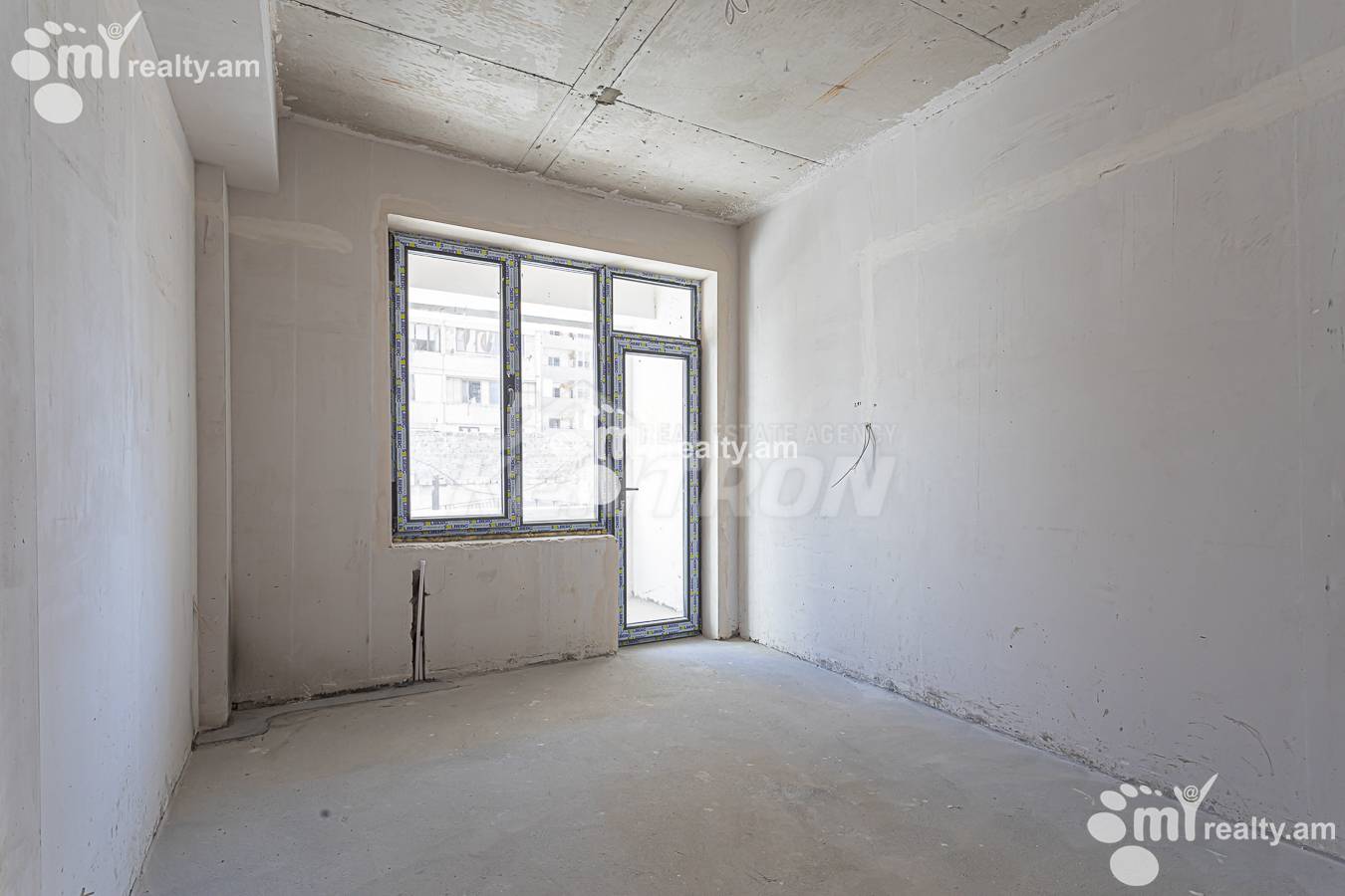 4 bedroom apartment for sale خیابان گِریبودوف, عربگیر ایروان, 156739