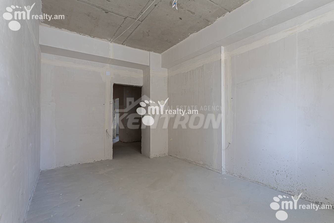 4 bedroom apartment for sale خیابان گِریبودوف, عربگیر ایروان, 156739