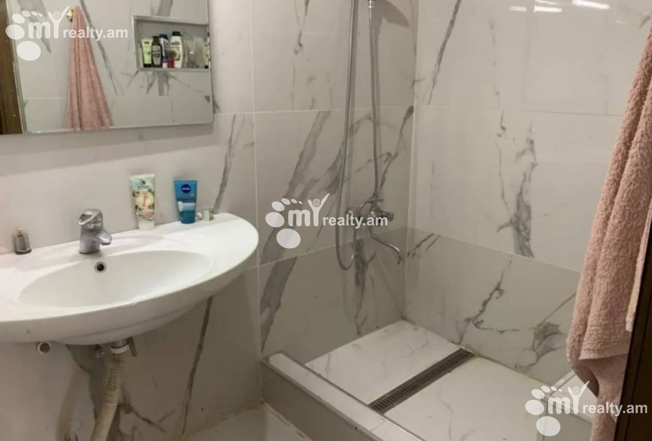 3 սենյականոց բնակարան  Նալբանդյան փող, Կենտրոն Երևան, 155871