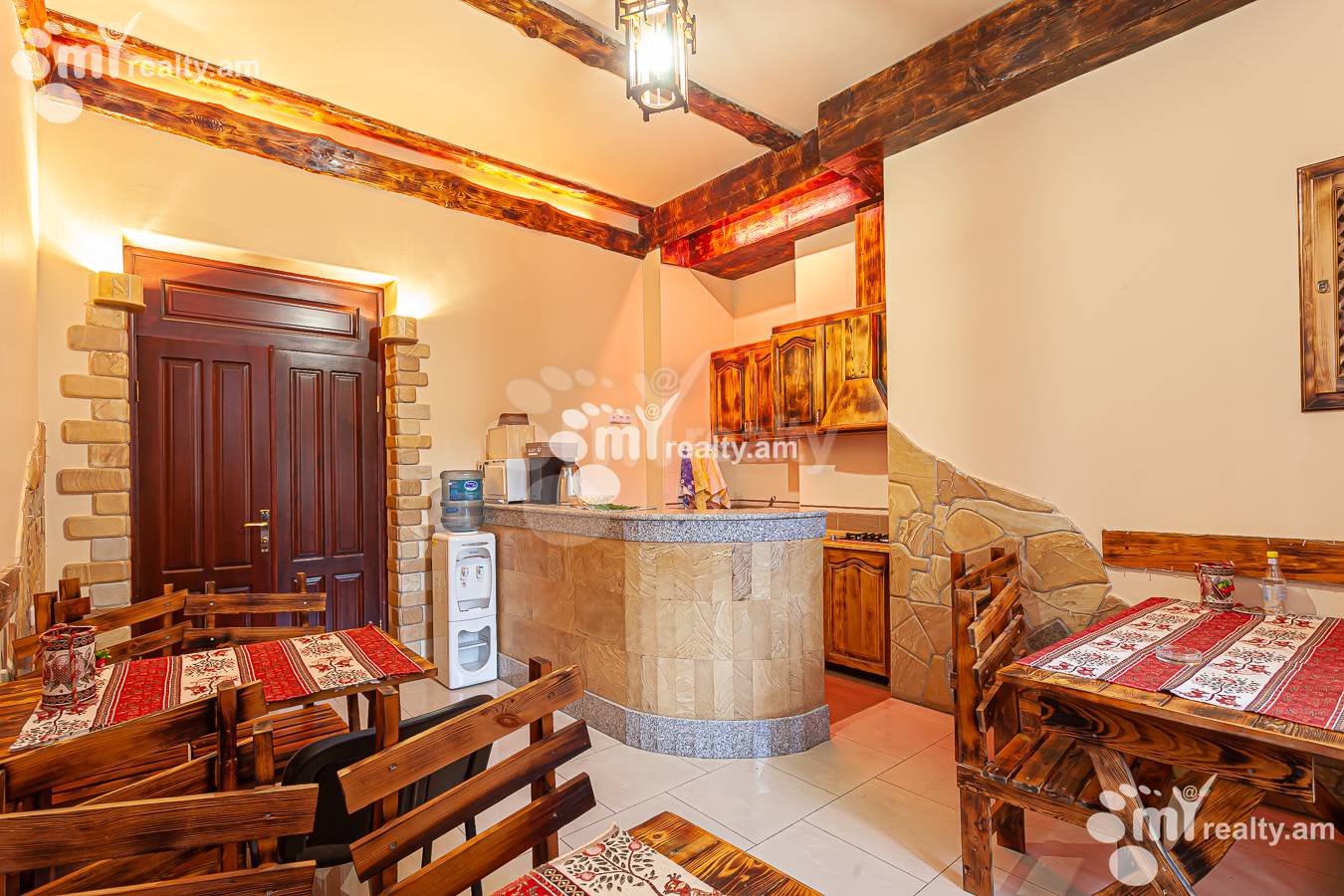 Снять коммерческoе помещение Московян ул, Центр Ереван, 149027