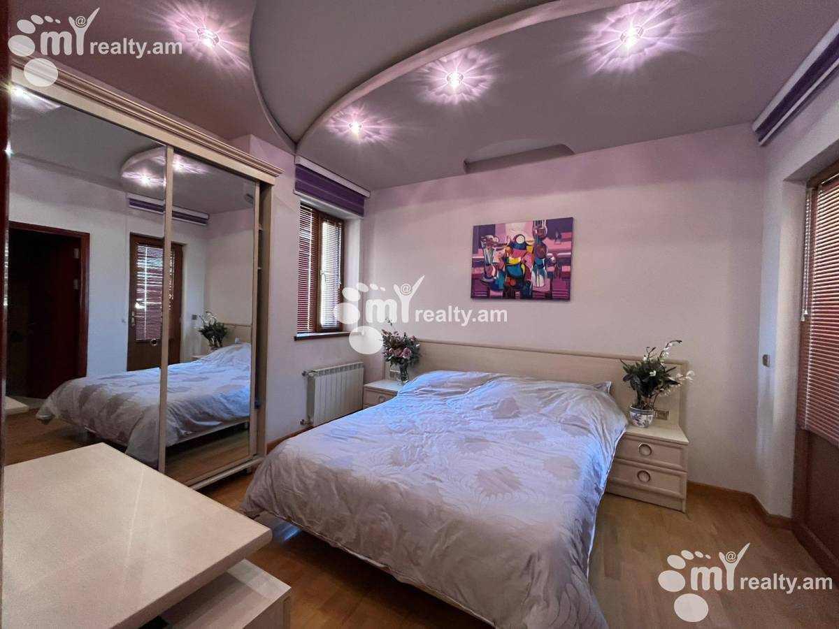 5 bedroom apartment for sale خیابان آنتارایین, مرکز شهر ایروان, 156791