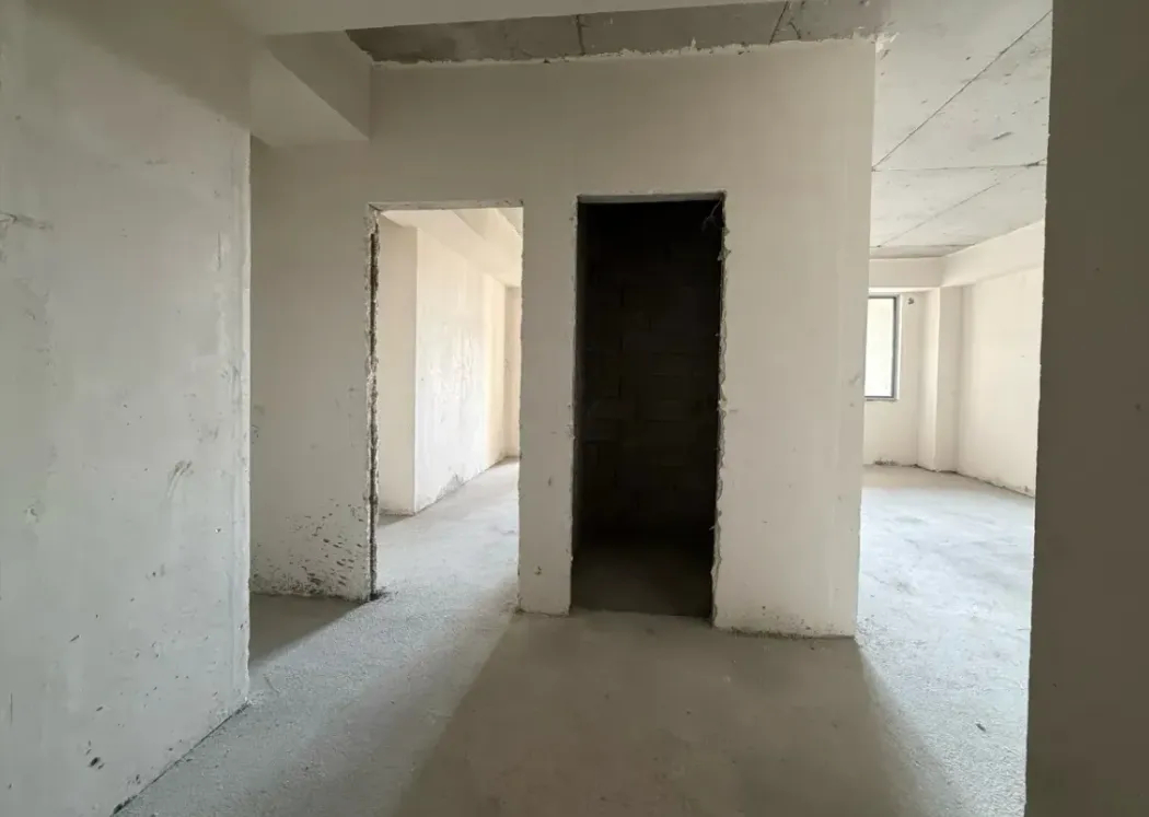 3 bedroom apartment for sale خیابان گِریبودوف, عربگیر ایروان, 159891