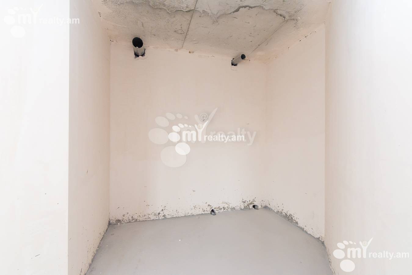 4 bedroom apartment for sale خیابان فوچیک, آچاپنیاک ایروان, 154054