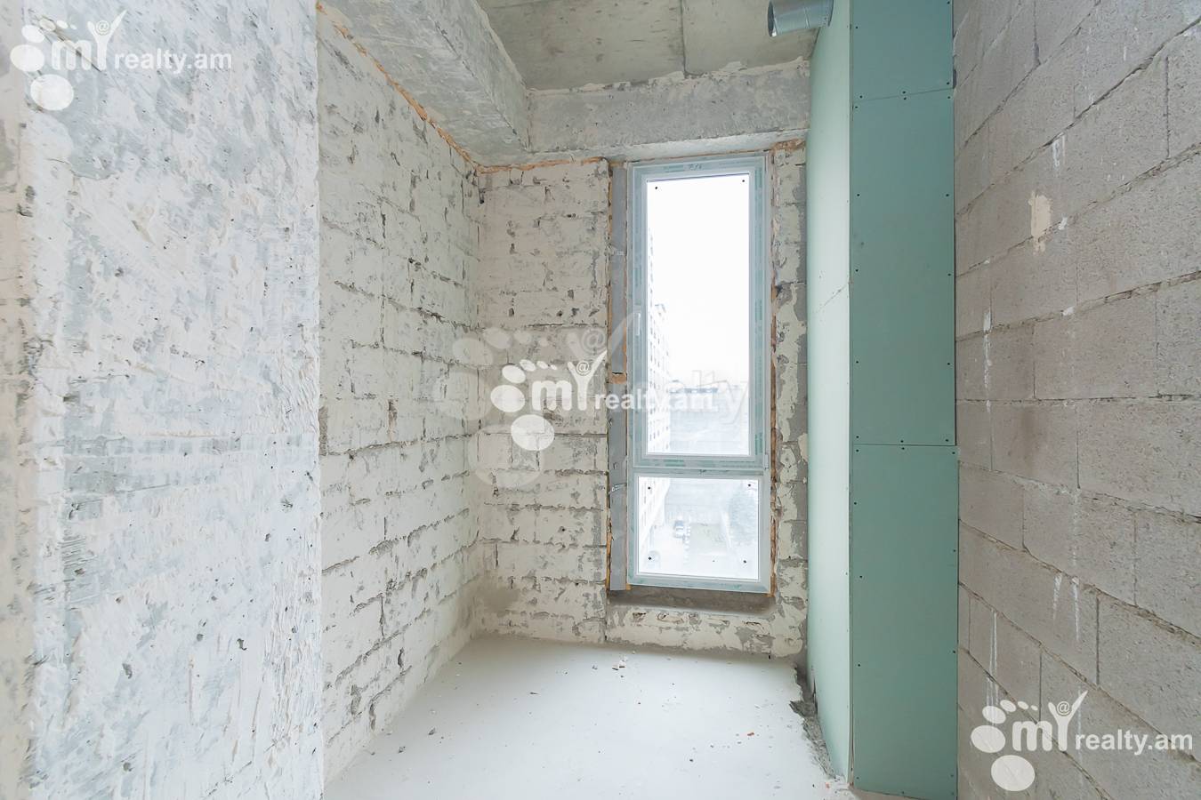 4 bedroom apartment for sale خیابان فوچیک, آچاپنیاک ایروان, 154054