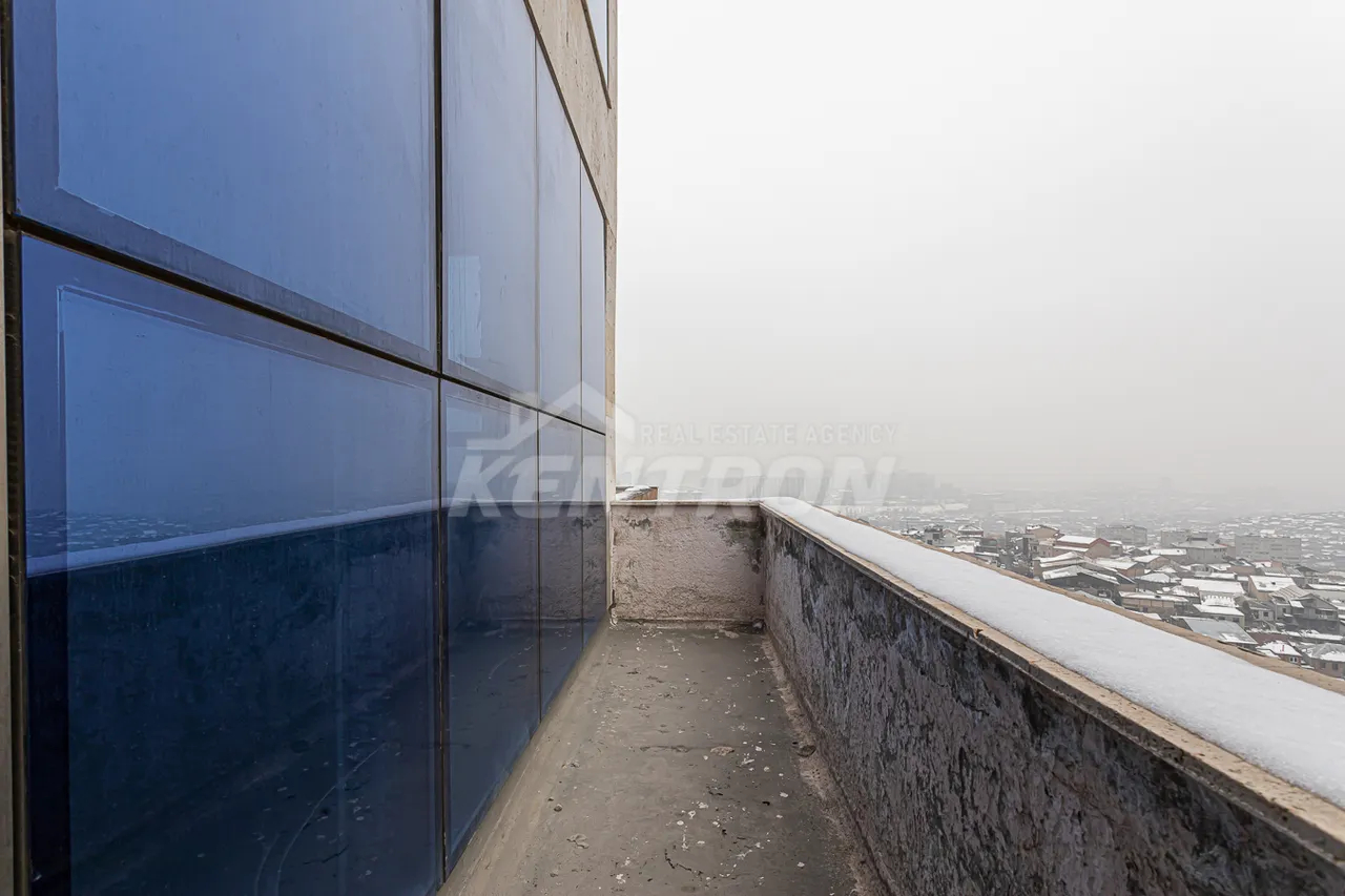 4 bedroom apartment for sale خیابان تِسی تِسِرناکابِرد, مرکز شهر ایروان, 159228