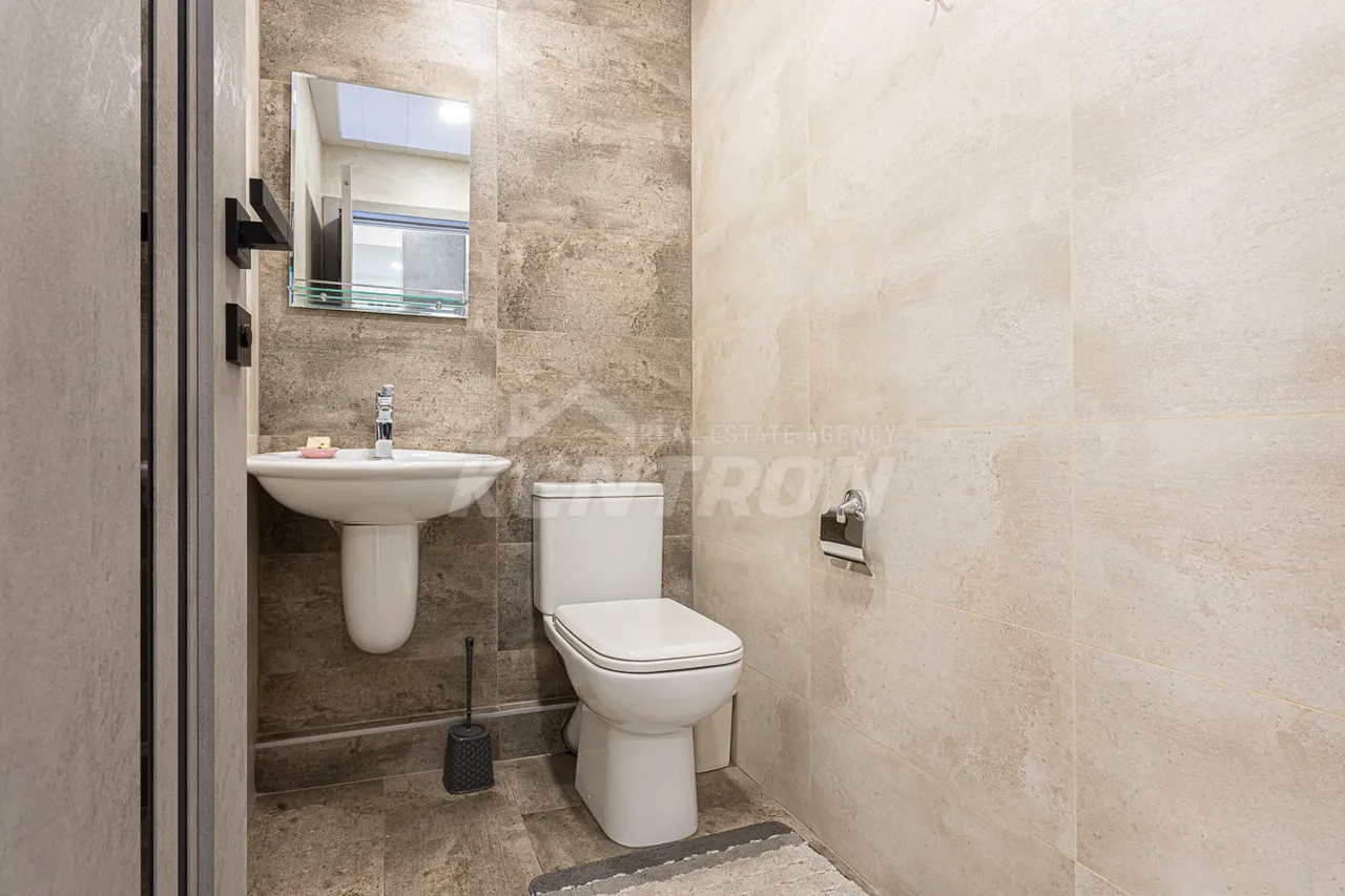 2 bedroom apartment for sale Nersisyan dead end, Qanaqer- Sejtun Yerevan, 158151