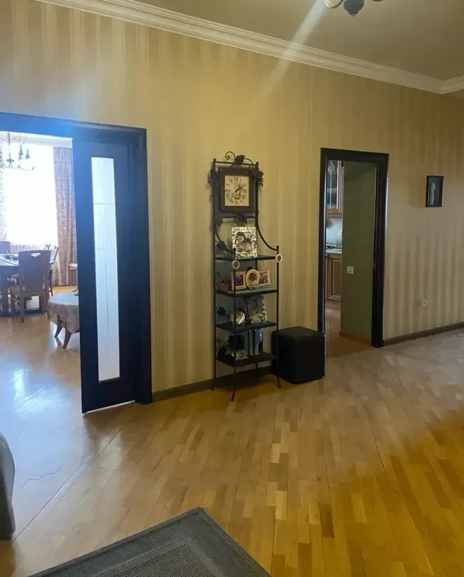 4 bedroom apartment for sale Komitas Ave, Arabkir Yerevan, 161846
