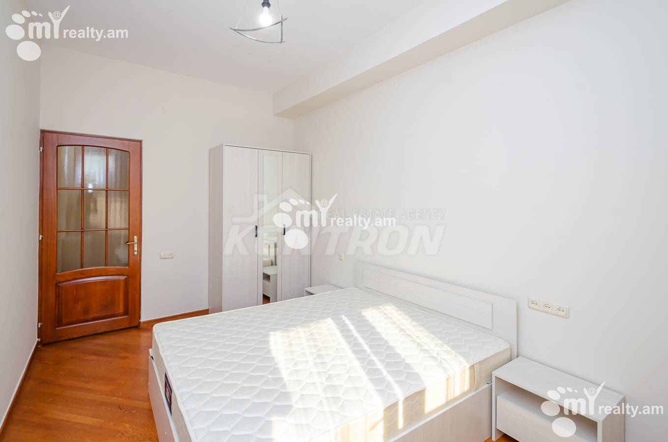 4 bedroom apartment for sale Yekmalyan St, Center Yerevan, 153776