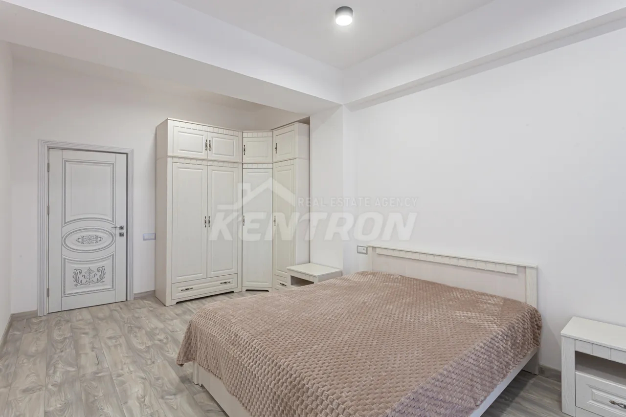 3 սենյականոց բնակարան վարձով Պարոնյան փող, Կենտրոն Երևան, 158967