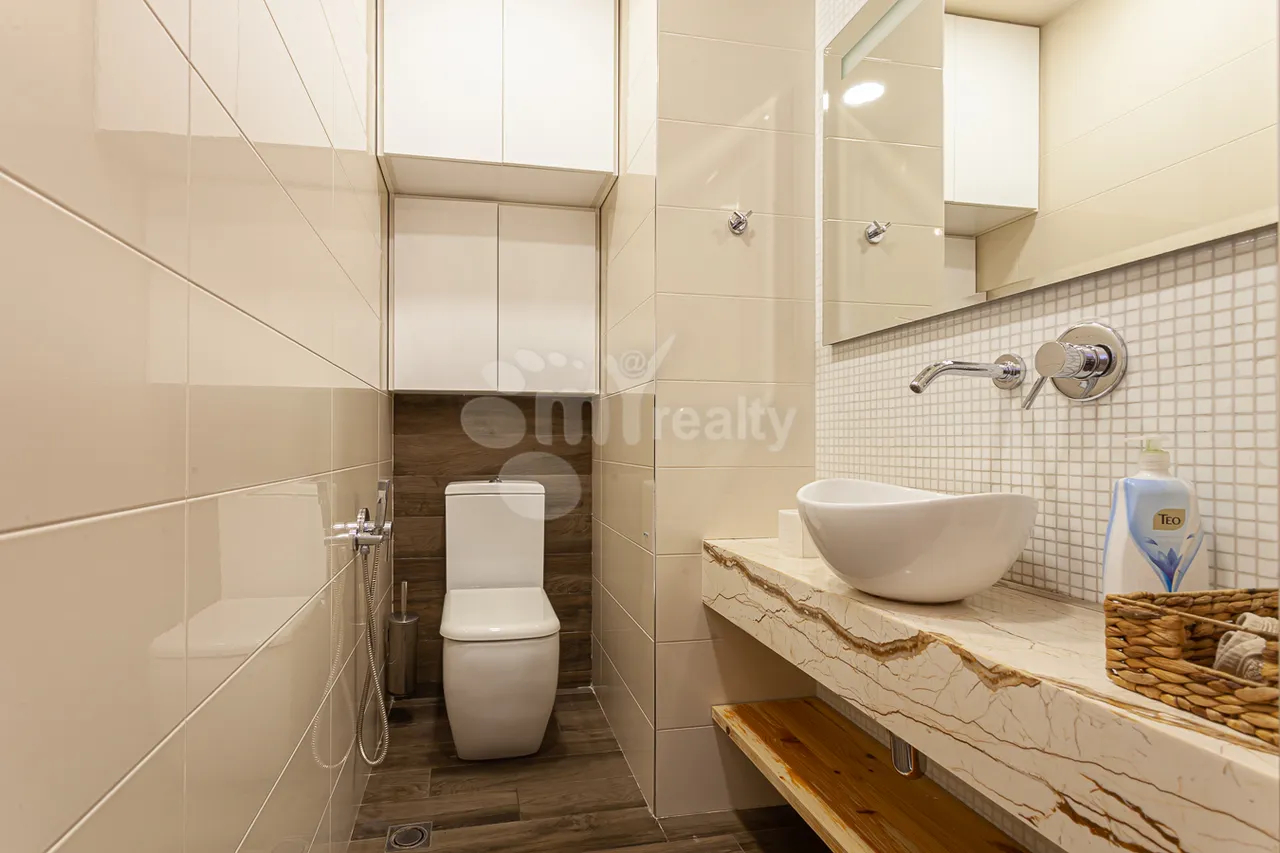 3 bedroom apartment for sale خیابان ماشتوتس, مرکز شهر ایروان, 157546