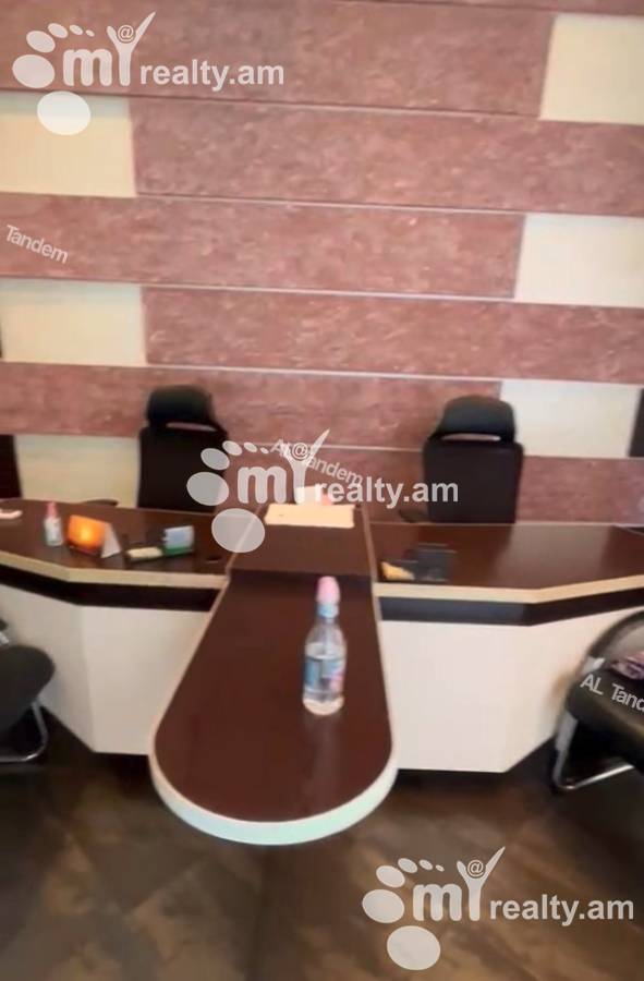 Купить коммерческoе помещение Вардананц ул, Центр Ереван, 147724