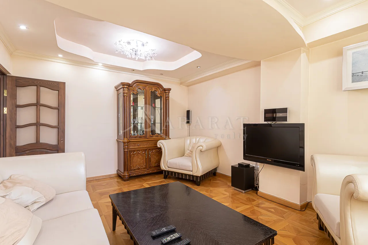 2 bedroom apartment for rent خیابان ساریان, مرکز شهر ایروان, 158914