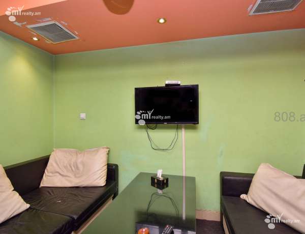 komercion-vardzakalutyun-Yerevan-Center