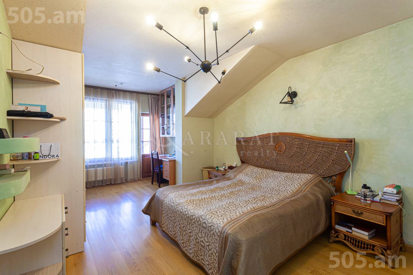 6 սենյականոց բնակարան  Արամի փող նր, Կենտրոն Երևան, 154608