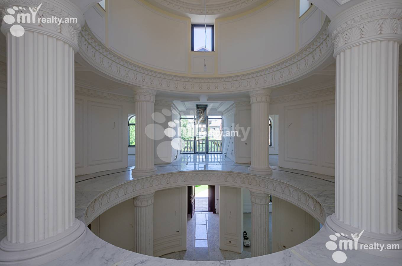 Купить дом Паронян ул, Центр Ереван, 149017