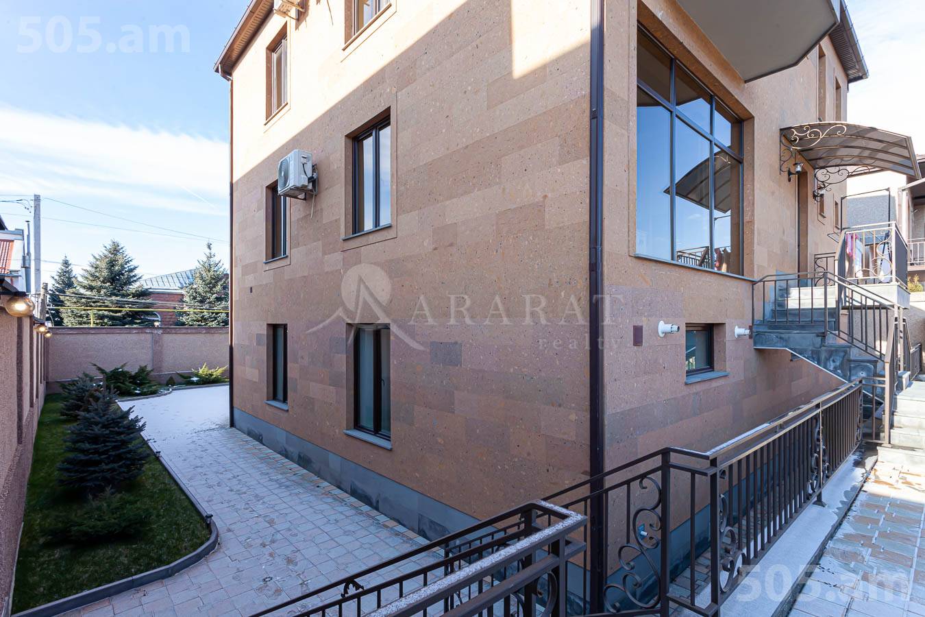 Առանձնատուն  Բագրևանդ թաղամաս, Նոր Նորք Երևան, 154063