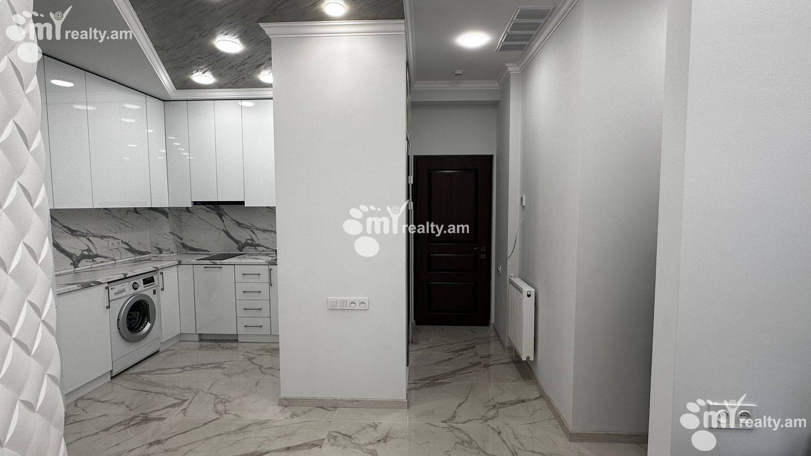3 bedroom apartment for sale Hanrapetutyan St, Center Yerevan, 156970
