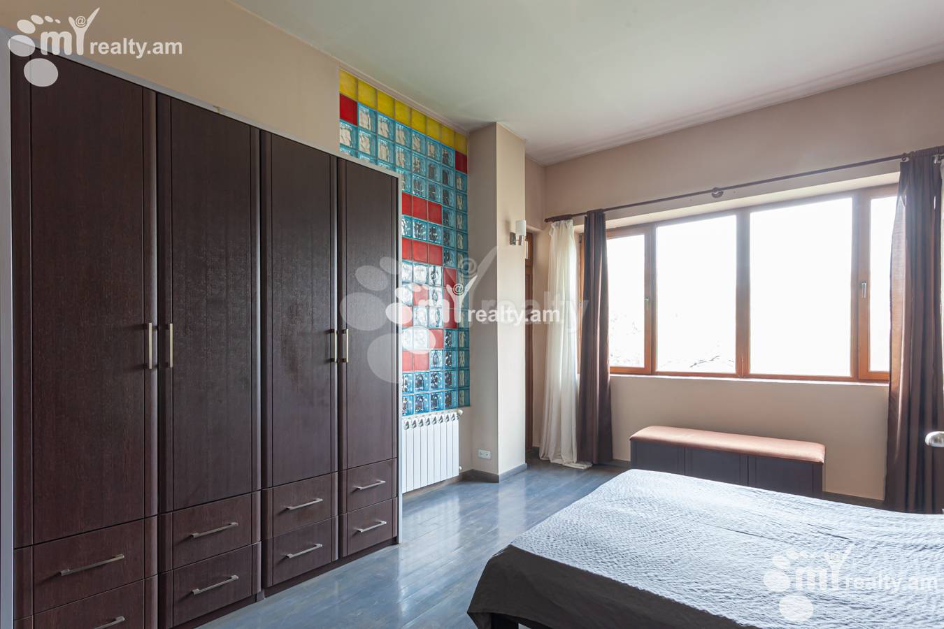 3 bedroom apartment for sale Sayat-Nova Ave, Center Yerevan, 152043