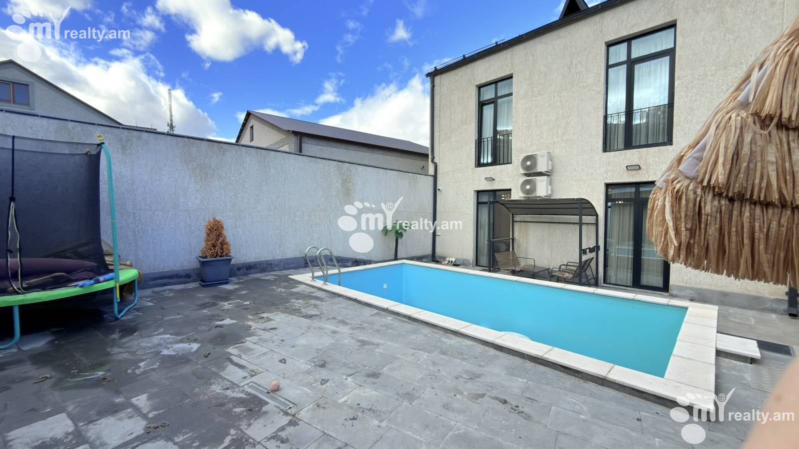 Купить дом Аван 14-ый ул, Аван Ереван, 159512