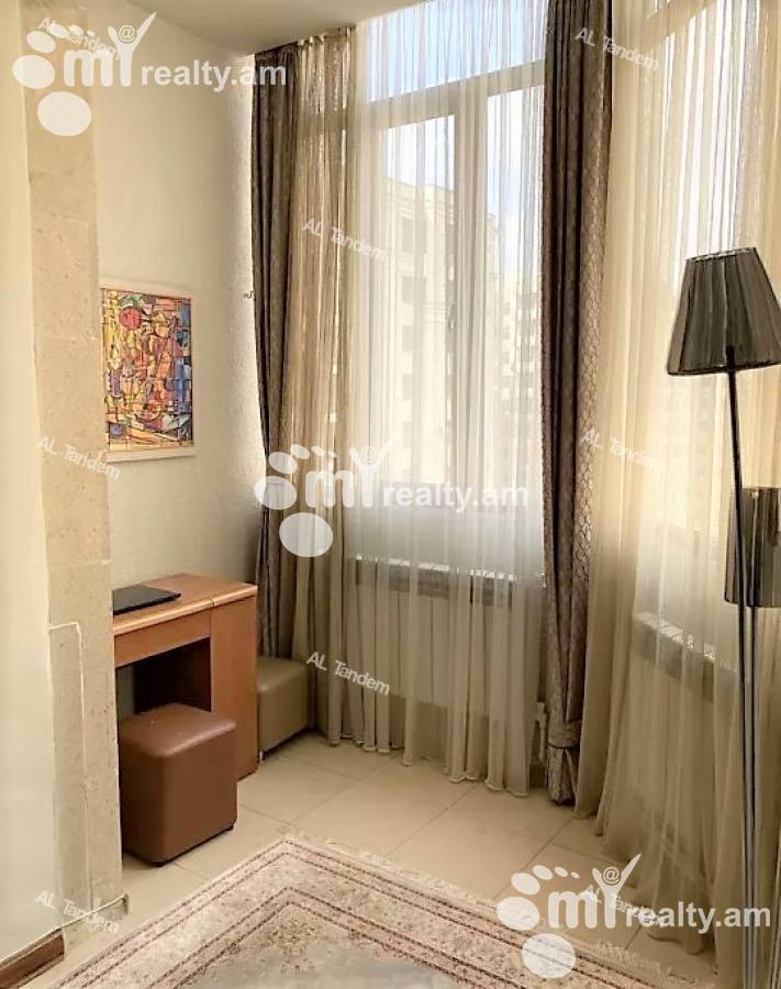 3 սենյականոց բնակարան  Արգիշտի փող, Կենտրոն Երևան, 122564