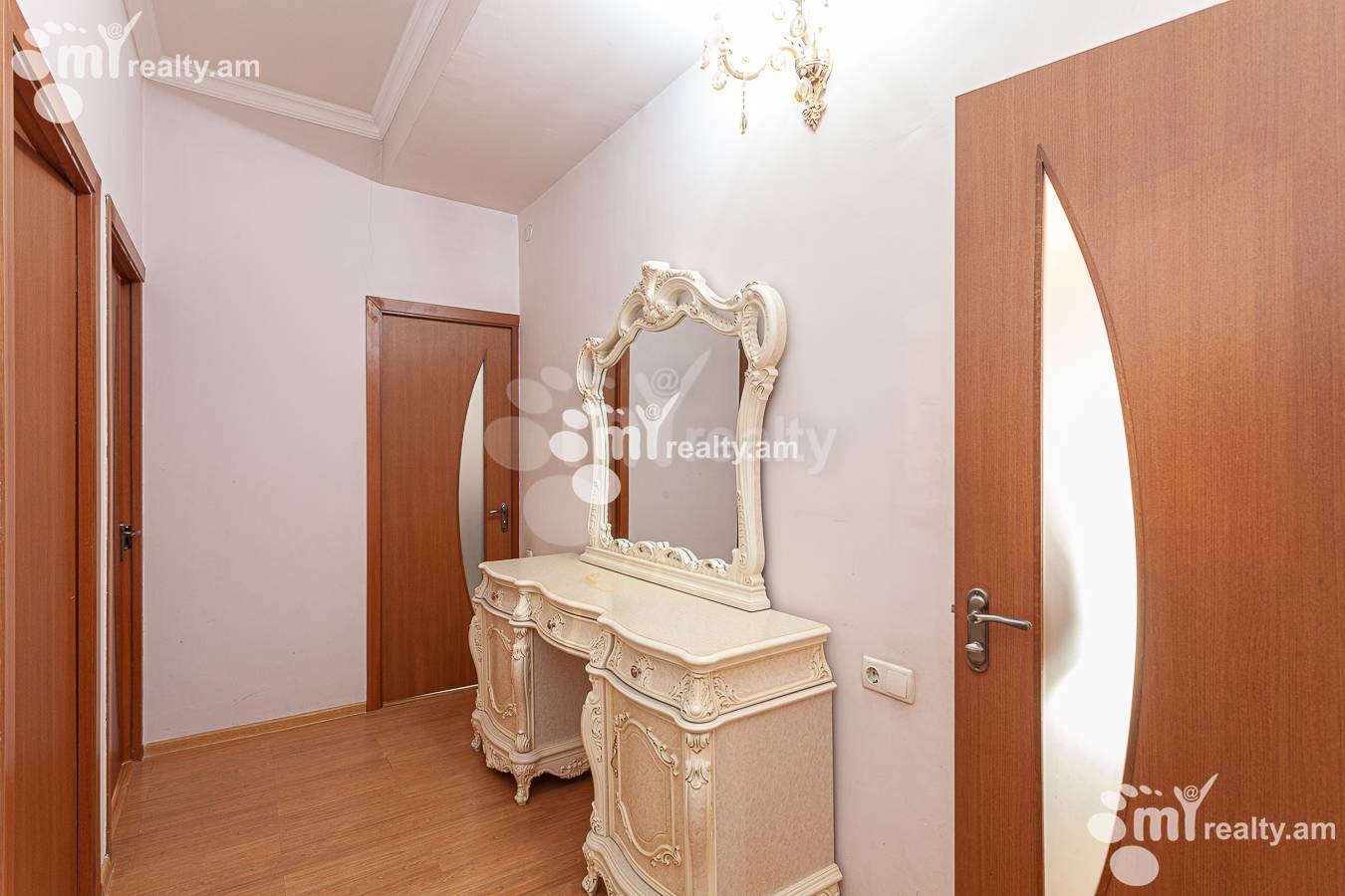 4 bedroom apartment for sale Adonts St, Arabkir Yerevan, 156853
