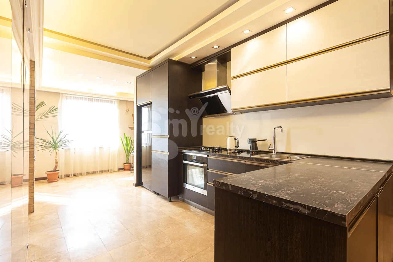 3 bedroom apartment for sale Gyulbenkyan St, Arabkir Yerevan, 157210