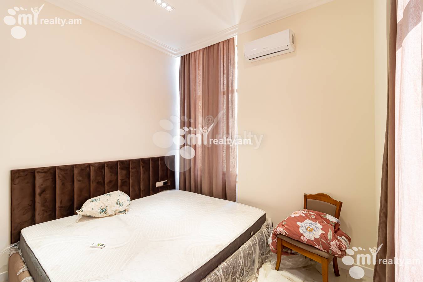 3 bedroom apartment for sale Argishti St, Center Yerevan, 154191