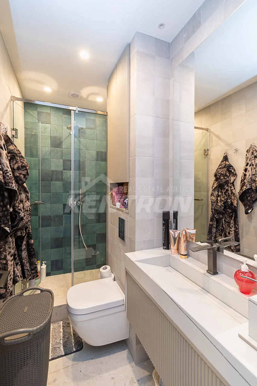 3 bedroom apartment for sale M.Khorenatsi St, Center Yerevan, 161800