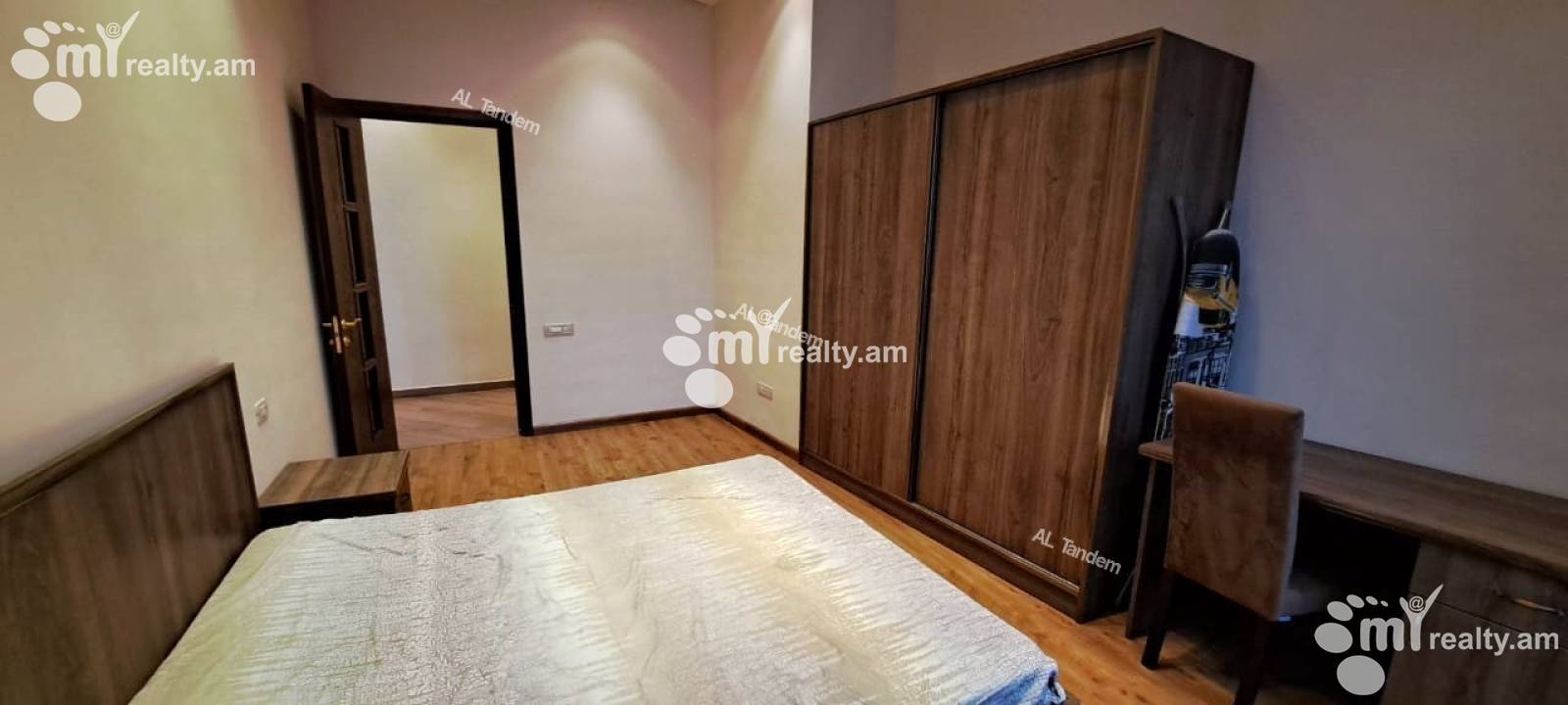 4 bedroom apartment for sale Dzorap St, Center Yerevan, 154386