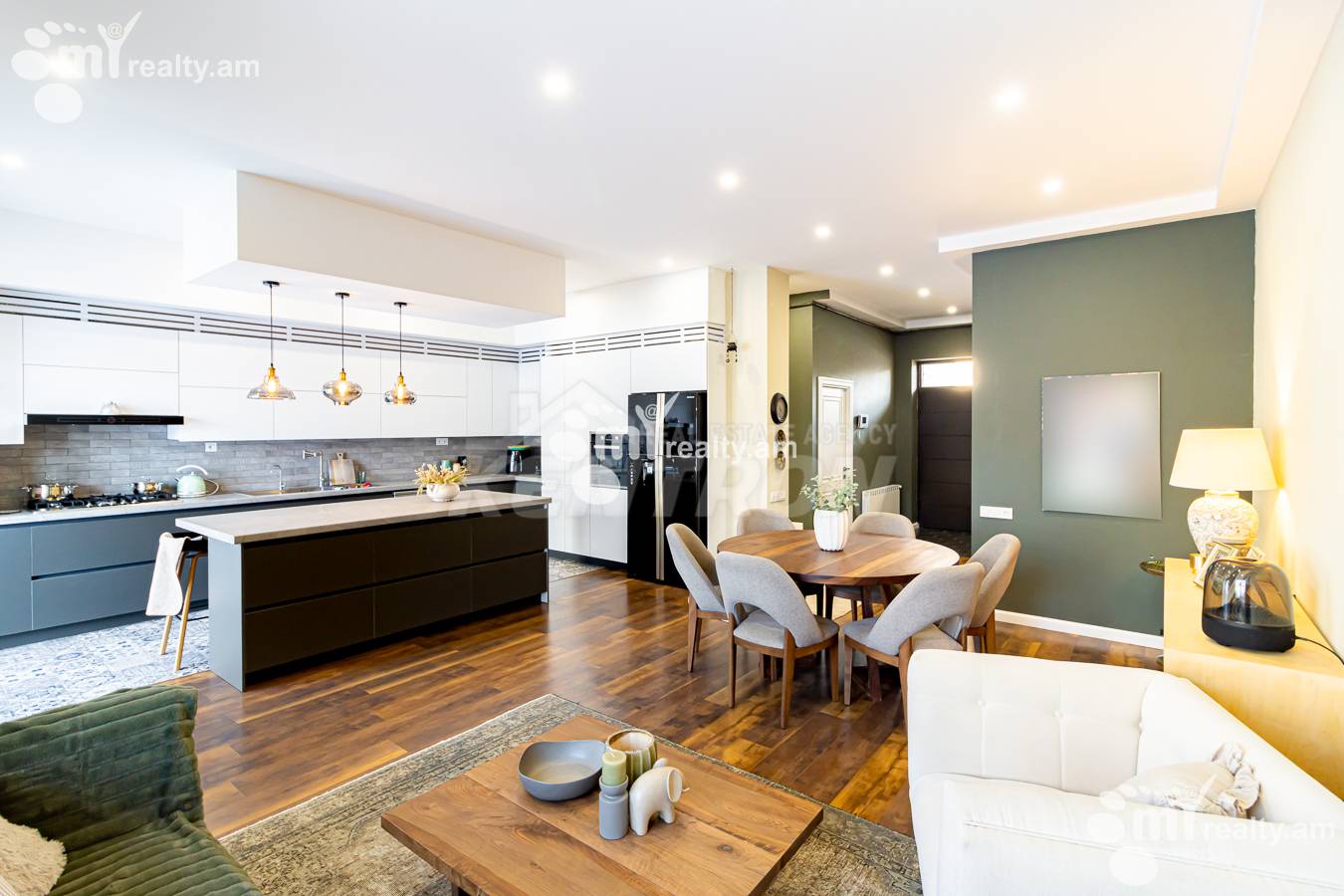 Купить дом Абовян бл, Аван Ереван, 154742