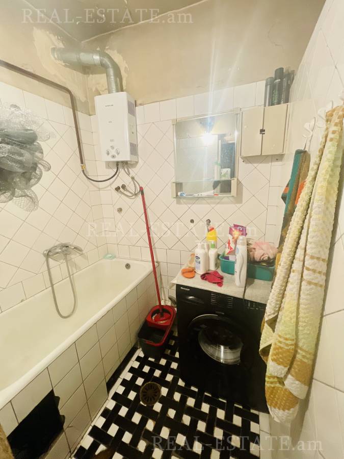 3 bedroom apartment for sale Hambardzumyan St, Arabkir Yerevan, 137940