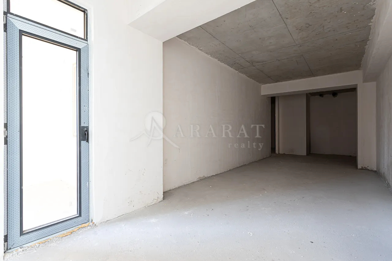 4 bedroom apartment for sale خیابان گِریبودوف, عربگیر ایروان, 157527