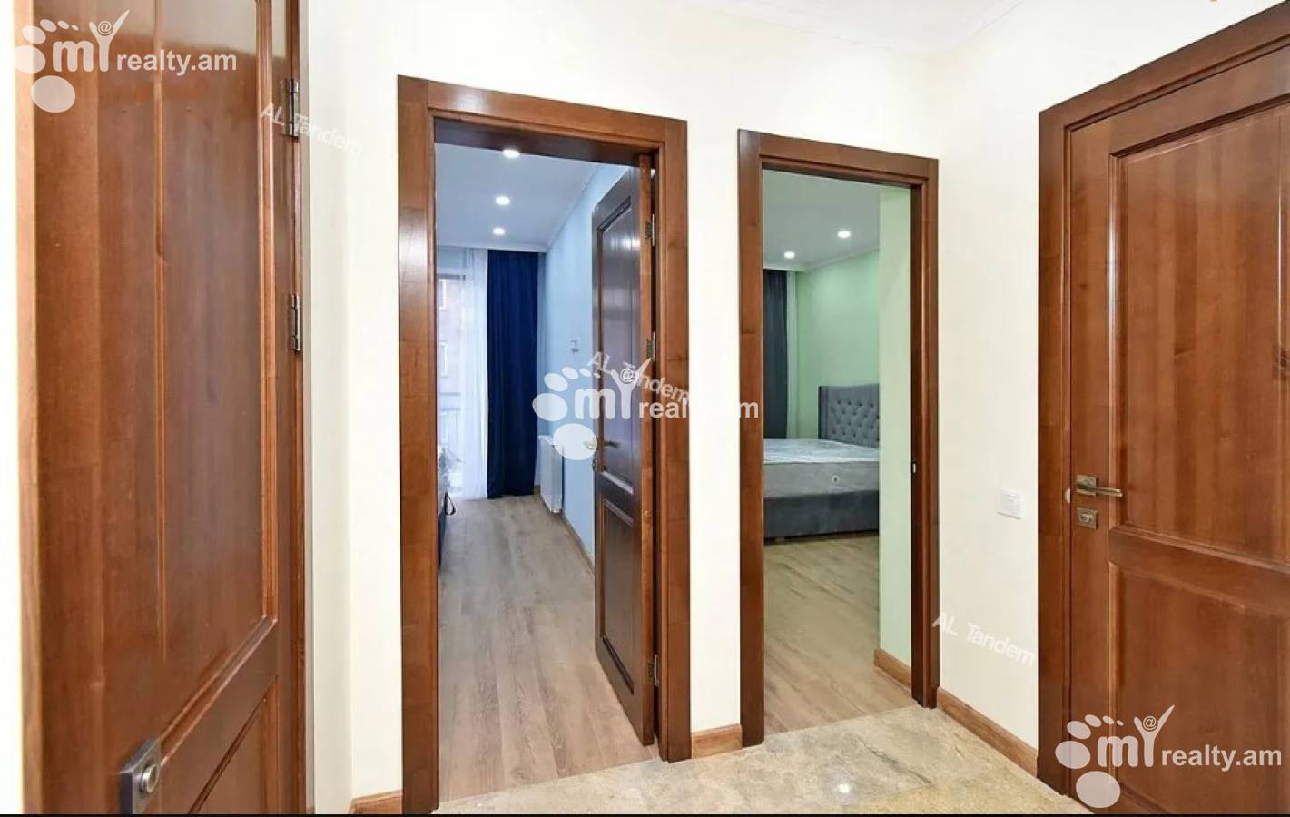 3 սենյականոց բնակարան  Տպագրիչների փող, Կենտրոն Երևան, 156570