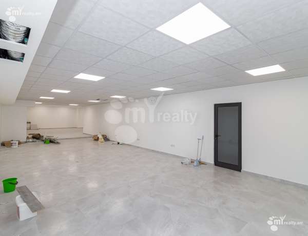 komercion-vardzakalutyun-Yerevan-Center