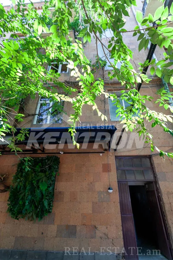 3 bedroom apartment for rent Tamanyan St, Center Yerevan, 158975